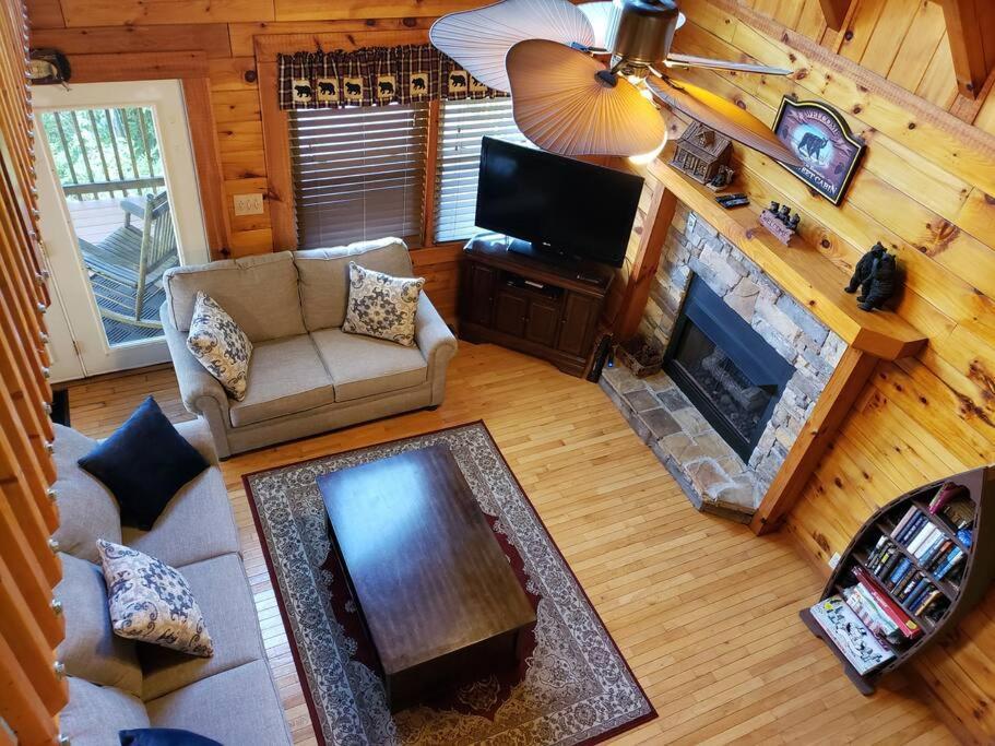 Yogi'S Den: Breathtaking Views! 3 Min To Dollywood, On 1 Acre! Villa Sevierville Ngoại thất bức ảnh