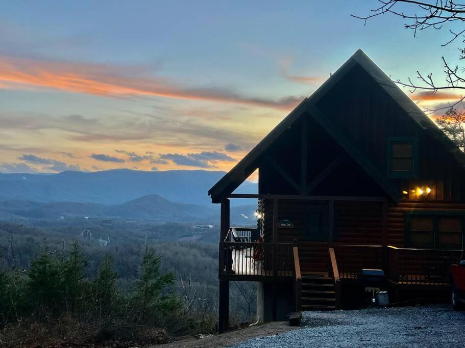 Yogi'S Den: Breathtaking Views! 3 Min To Dollywood, On 1 Acre! Villa Sevierville Ngoại thất bức ảnh